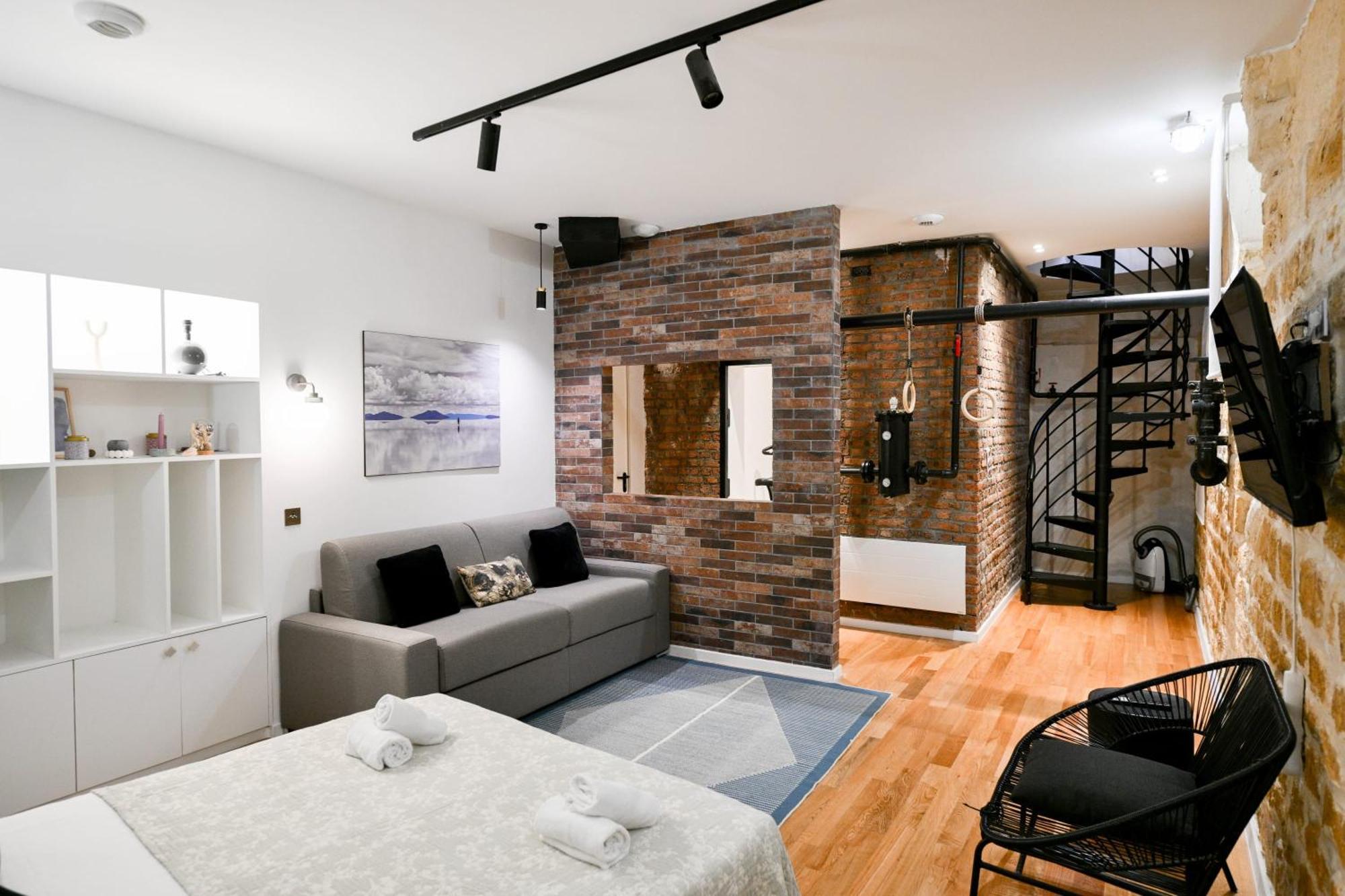 Appartement Le Marais Pl De La Bastille 3bd 3bth For 10 Guests Parijs