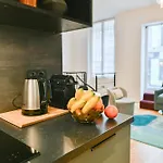 Le Marais Pl De La Bastille 3Bd 3Bth For 10 Guests
