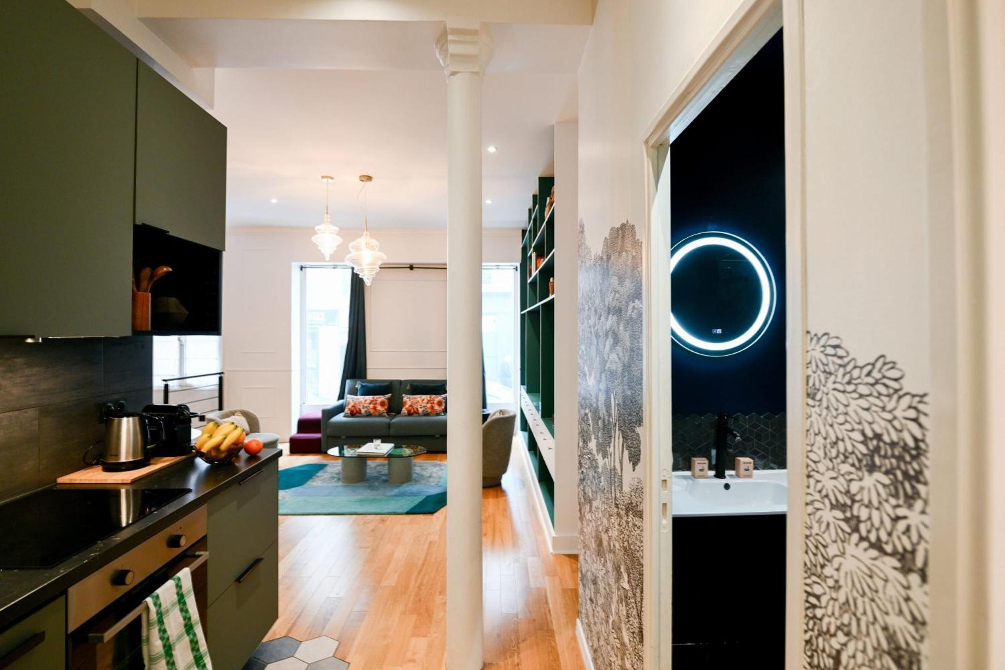 Le Marais Pl De La Bastille 3bd 3bth For 10 Guests * Paris