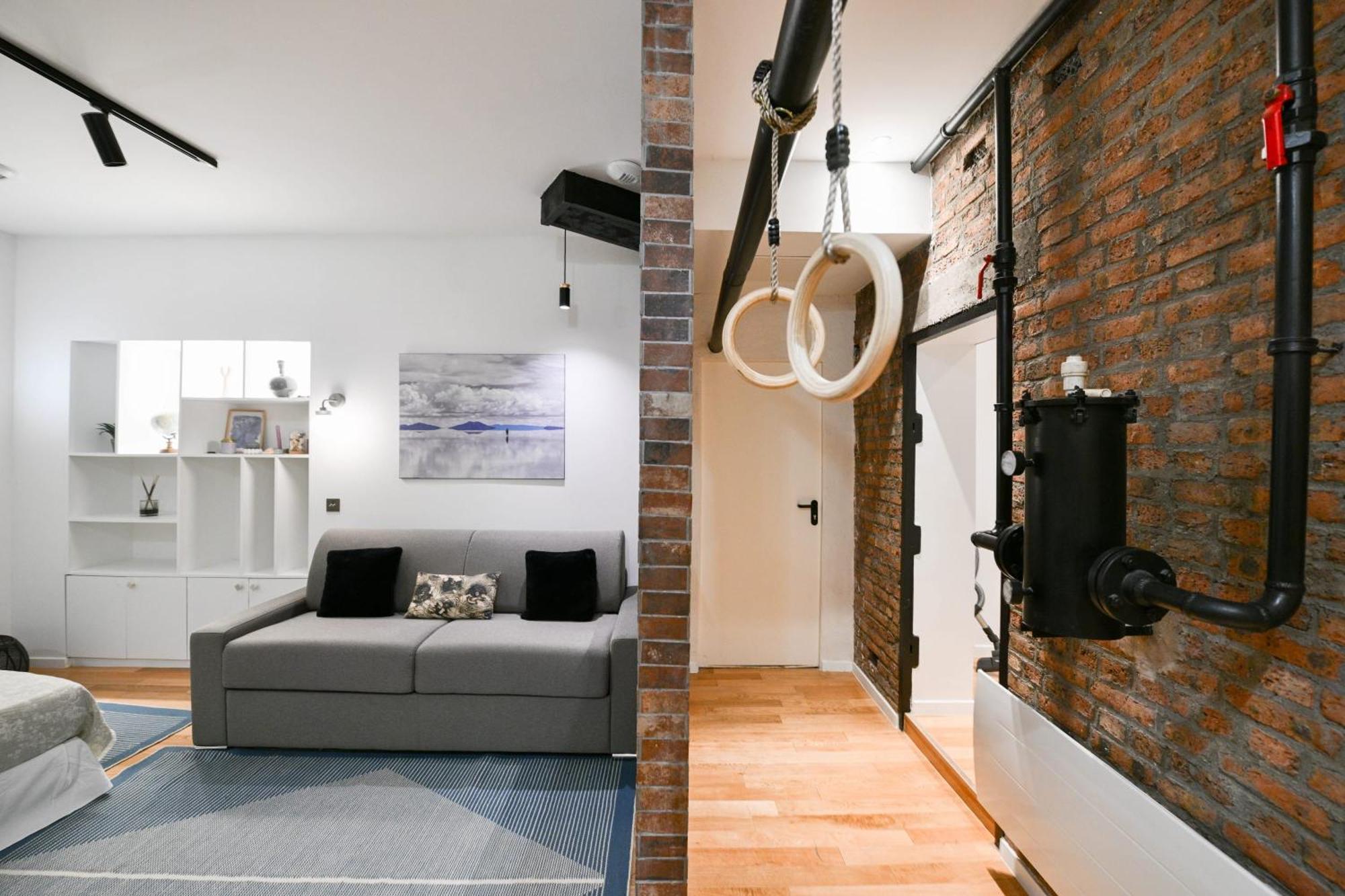 Le Marais Pl De La Bastille 3bd 3bth For 10 Guests Apartment Paris